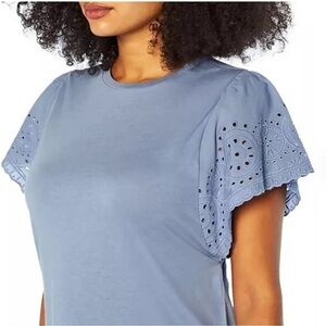 Gap Blue Raglin Eyelet Short Sleeve Crewneck Blouse Top
